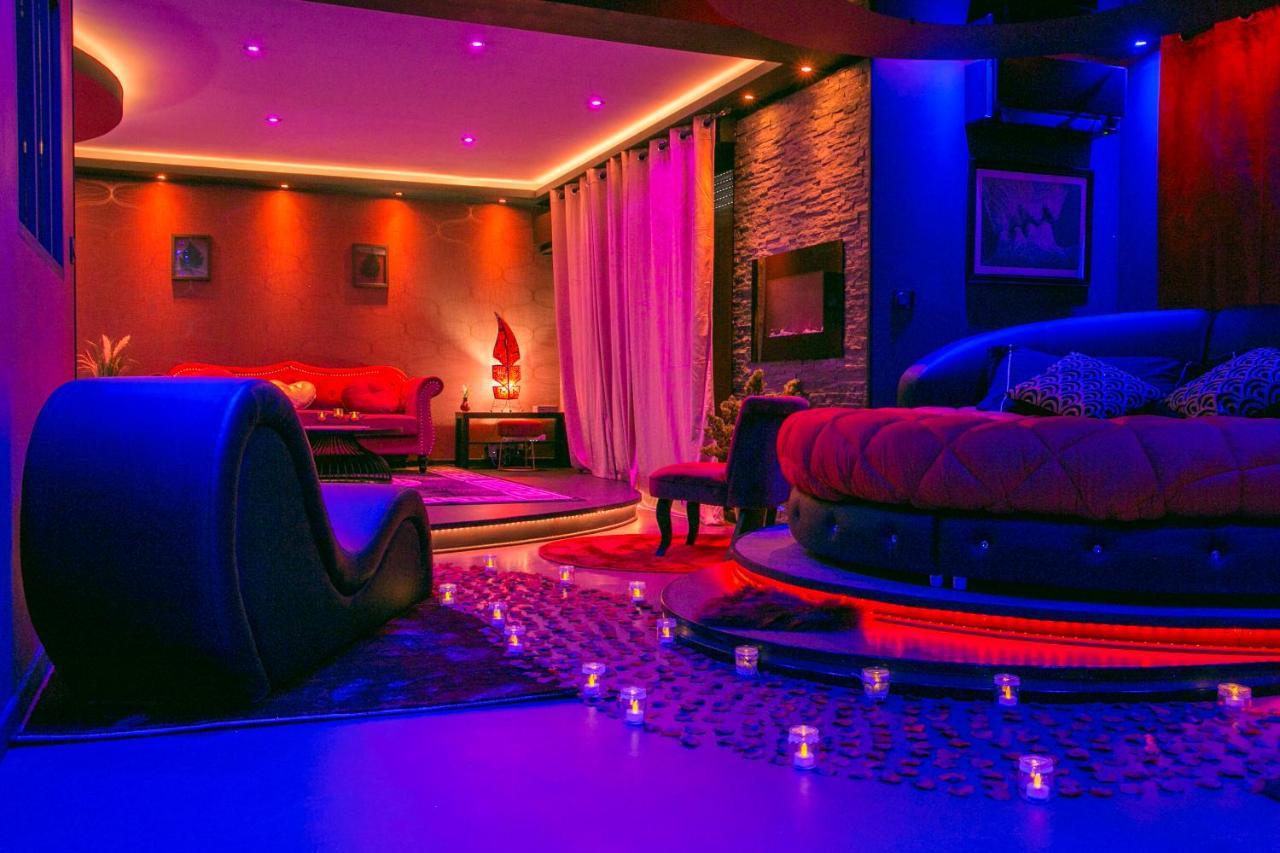 טולוז L'Insolite Spa Privatif "Suite Luxueuse-Jacuzzi" מראה חיצוני תמונה