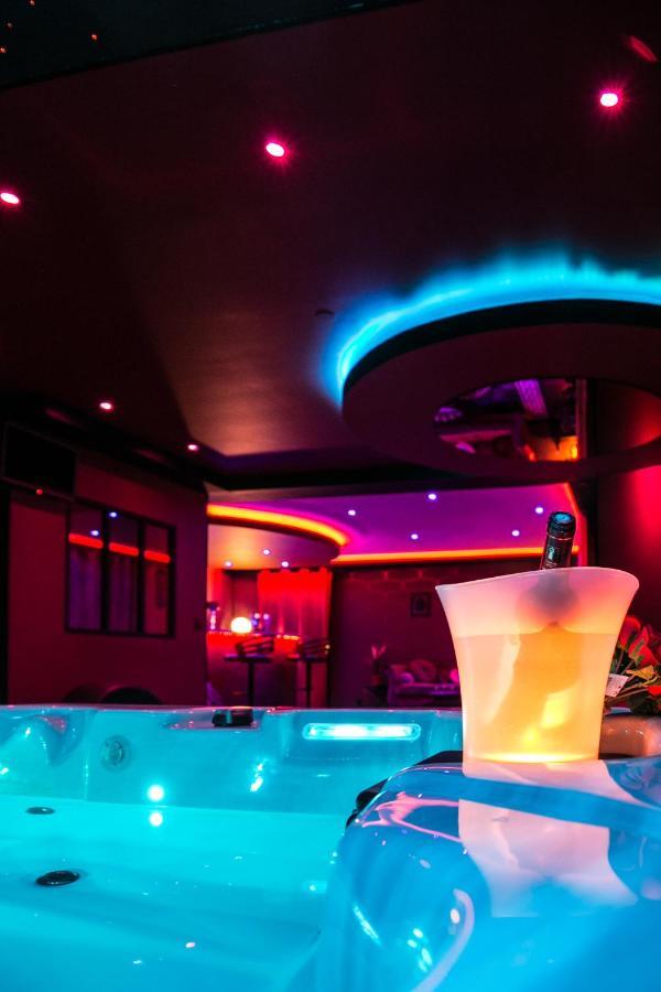 טולוז L'Insolite Spa Privatif "Suite Luxueuse-Jacuzzi" מראה חיצוני תמונה