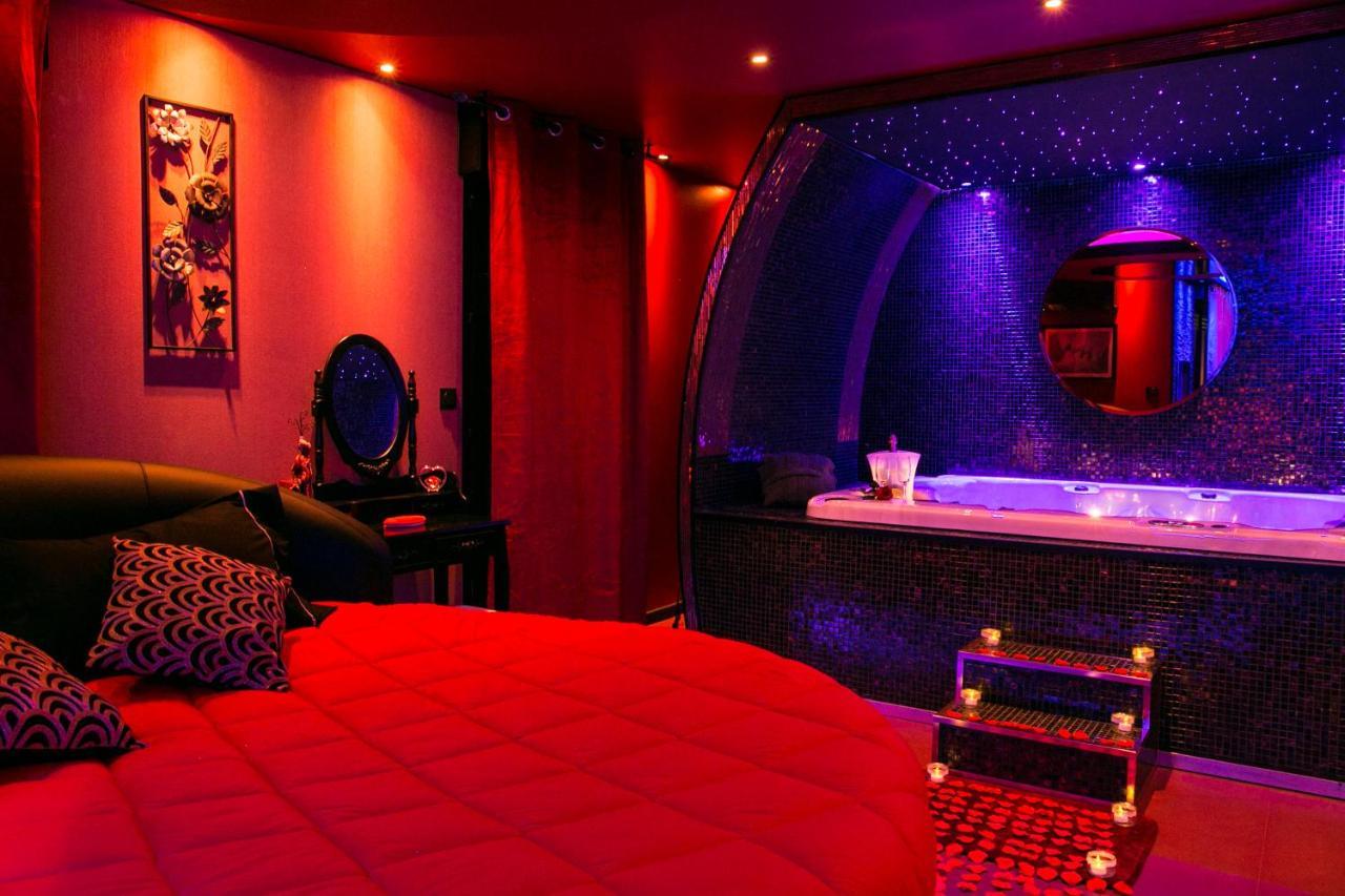 טולוז L'Insolite Spa Privatif "Suite Luxueuse-Jacuzzi" מראה חיצוני תמונה